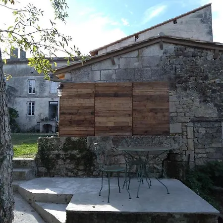 Villaboe * Villebois-Lavalette